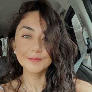 Meet your Posher, Rocio